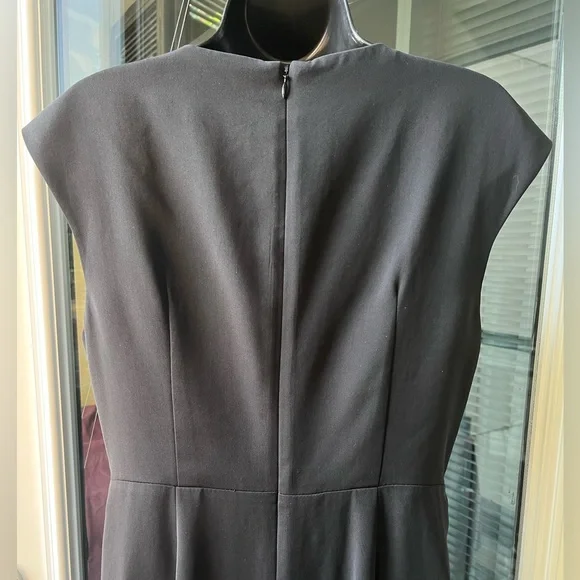 Keepsake black gown - sz L - Picture 3 of 5